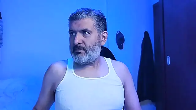 BushBator live sex cam