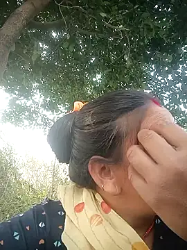 Chinki_pande live sex cam