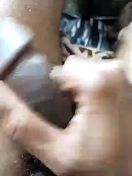 BadBoySmoker7070 live sex cam