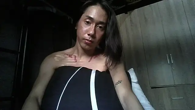 Krishellemoorree live sex cam