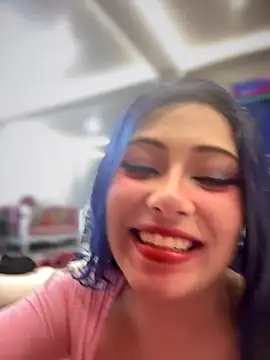 seraphine23 live sex cam