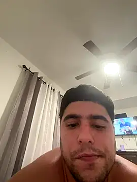 elwhite1996 live sex cam