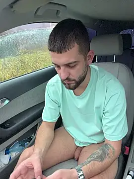 Pablo_Hornyguy95 live sex cam