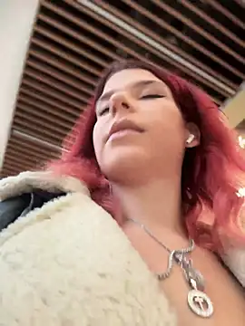 RiriRoseey live sex cam