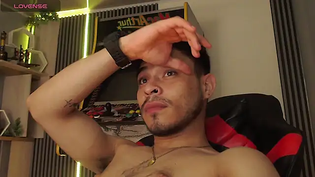 Bastian_MCcormick live sex cam