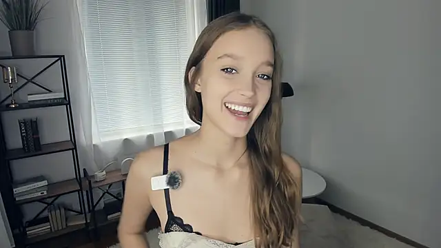 SerrenaAa live sex cam