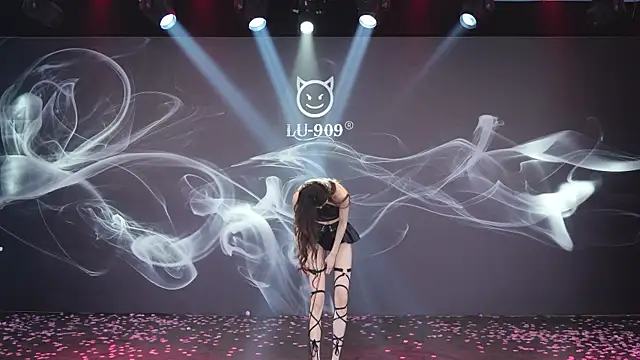 LU-909 live sex cam