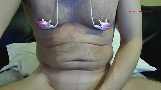 slickshavedballs live sex cam