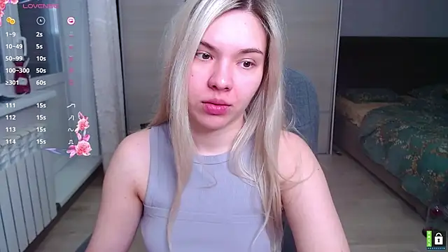 Lana__Nova's Stripchat show and profile