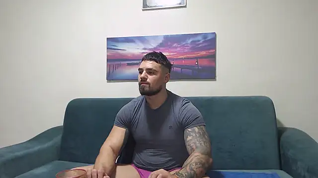 Tiberius_hunk live sex cam