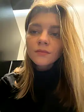 ValenciaShock live sex cam