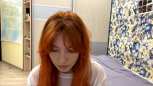 NamiSerene live sex cam