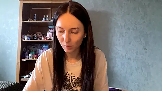 CyberAIice's cam snapshot