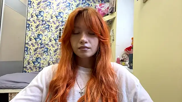 NamiSerene live sex cam