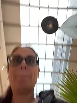 NataKitten live sex cam