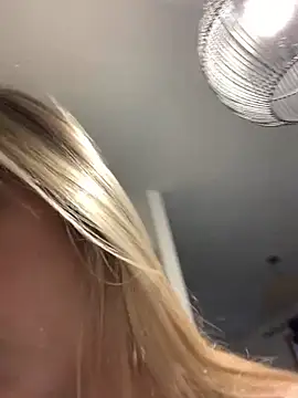 Bellalolahot live sex cam