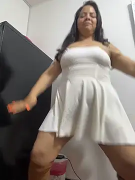 ROUSE_SINCLAIR's cam snapshot