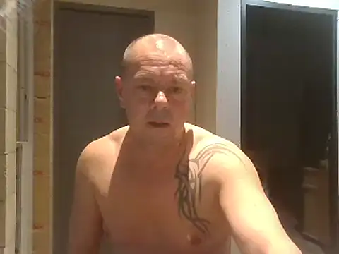 hugoboys4576 live sex cam