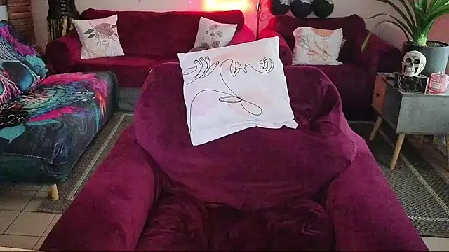 Miss_luxiole live sex cam