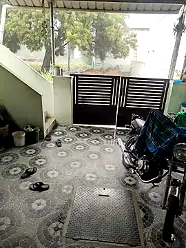 Vickyins480000 live sex cam