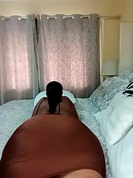 Luciouslips00 live sex cam