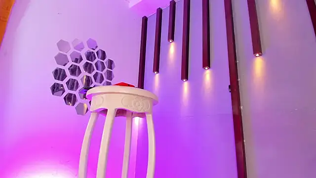 Sophia_Cameron live sex cam