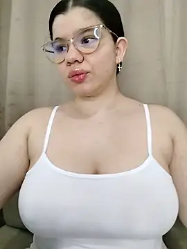 Danzel1105 live sex cam