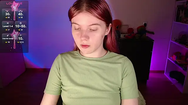 Strawberry_juli's cam snapshot