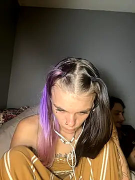 ittybittymeryssa live sex cam