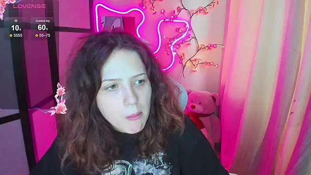 Anora_Miller's cam snapshot