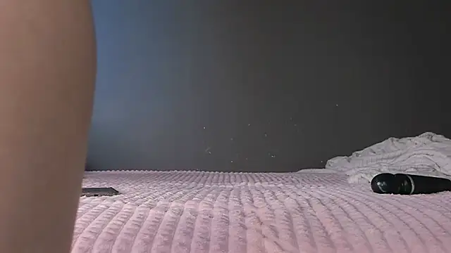 __Miray__ live sex cam