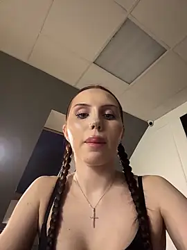 EmilyMosley's cam snapshot