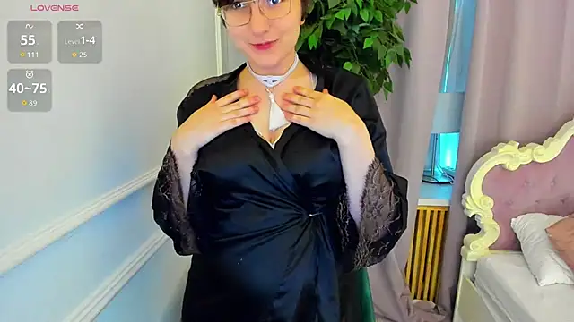 Lily_Marlin live sex cam