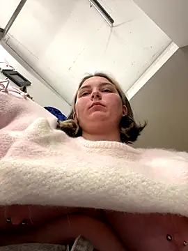 KateBurlesk's cam snapshot