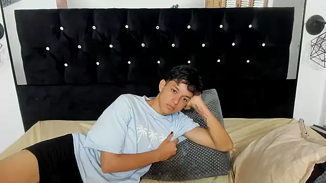 jisuscat live sex cam