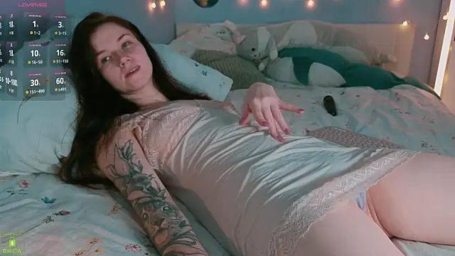 Erytheia live sex cam