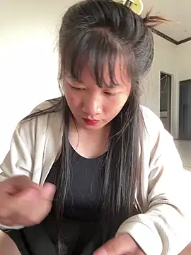 TrangNemo live sex cam