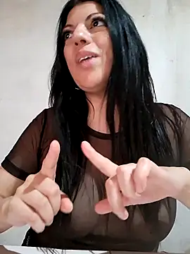 Paulitta- live sex cam