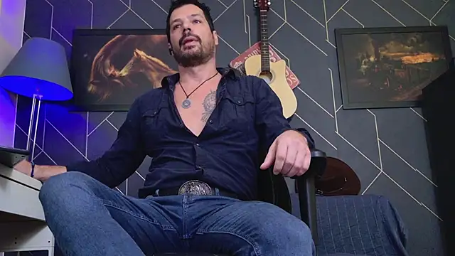 ChrisKox live sex cam