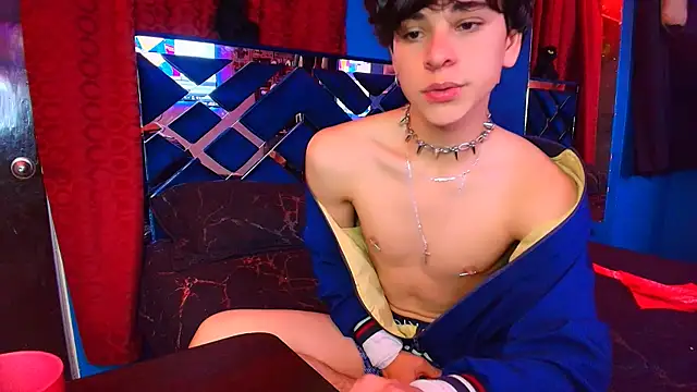 Luke_Howland live sex cam
