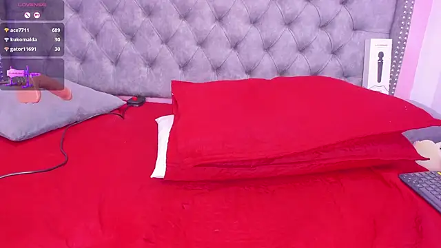 Sofia_Girl_ live sex cam