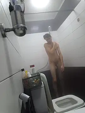 Bigpenis22sm live sex cam