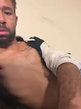 O_SoFine's cam snapshot