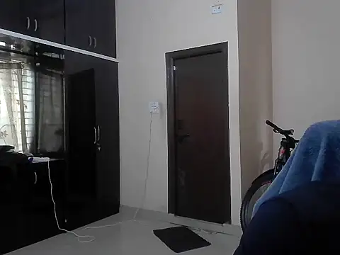 hyderabad_gigolo's cam snapshot