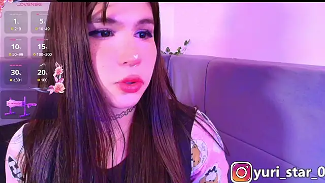 Yuri_Stars live sex cam