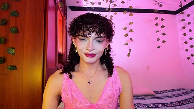 lucianromero live sex cam