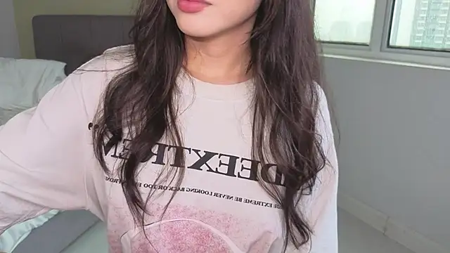 TammiLou live sex cam