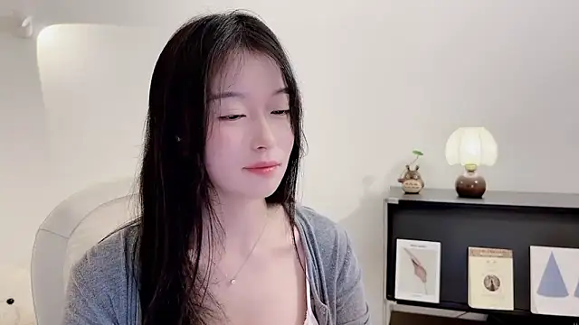 Onechestnut live sex cam