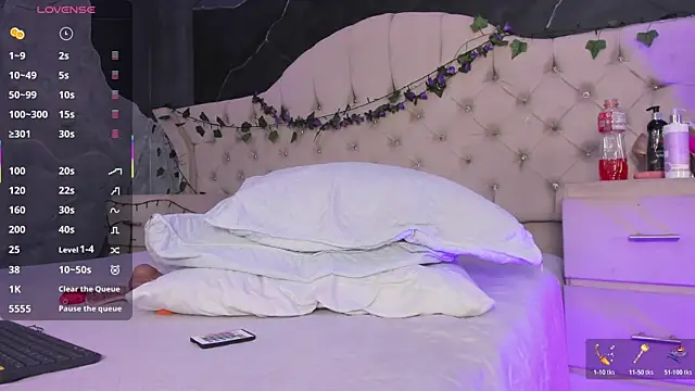 AmbarFoxx_ live sex cam