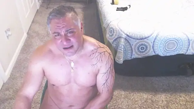 Chacho_1972 live sex cam